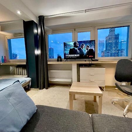 Sawa Apartment 2Xmetro Wifi 500 Mbs 50'Tv Netflix Hbo Appletv+ Варшава Екстериор снимка