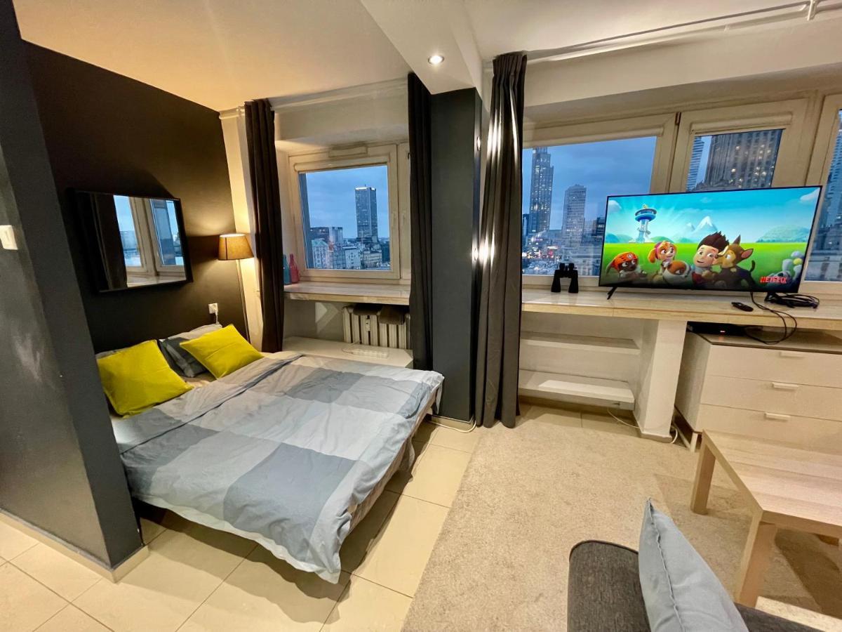 Sawa Apartment 2Xmetro Wifi 500 Mbs 50'Tv Netflix Hbo Appletv+ Варшава Екстериор снимка