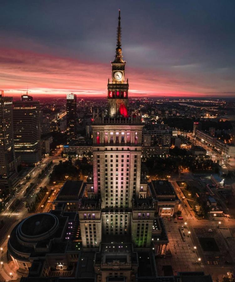 Sawa Apartment 2Xmetro Wifi 500 Mbs 50'Tv Netflix Hbo Appletv+ Варшава Екстериор снимка