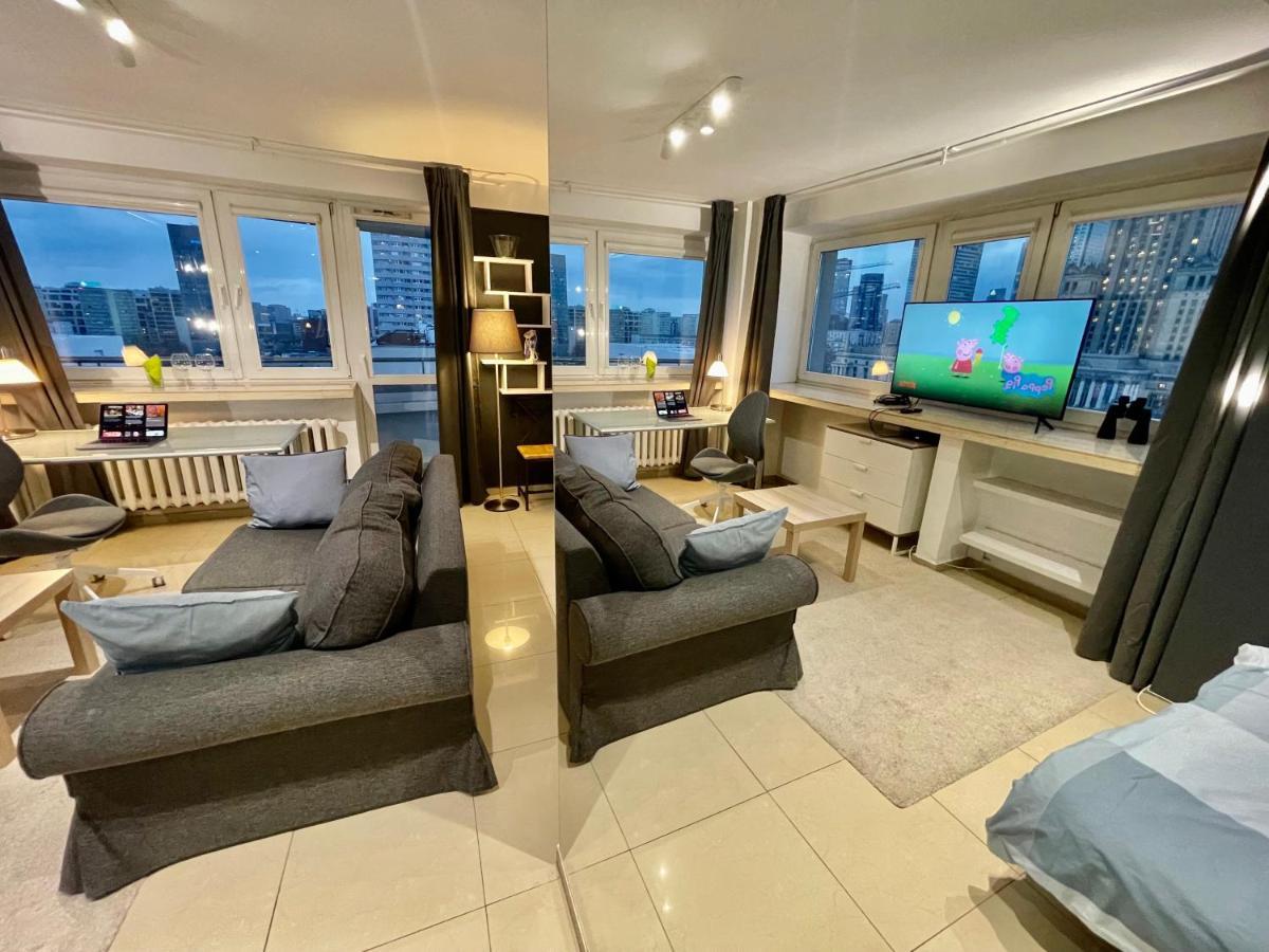 Sawa Apartment 2Xmetro Wifi 500 Mbs 50'Tv Netflix Hbo Appletv+ Варшава Екстериор снимка
